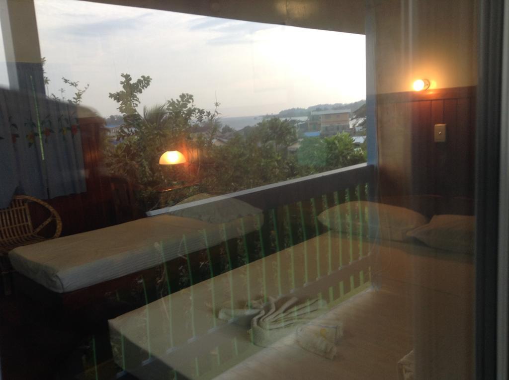 Rekona Lodge Gizo Quarto foto