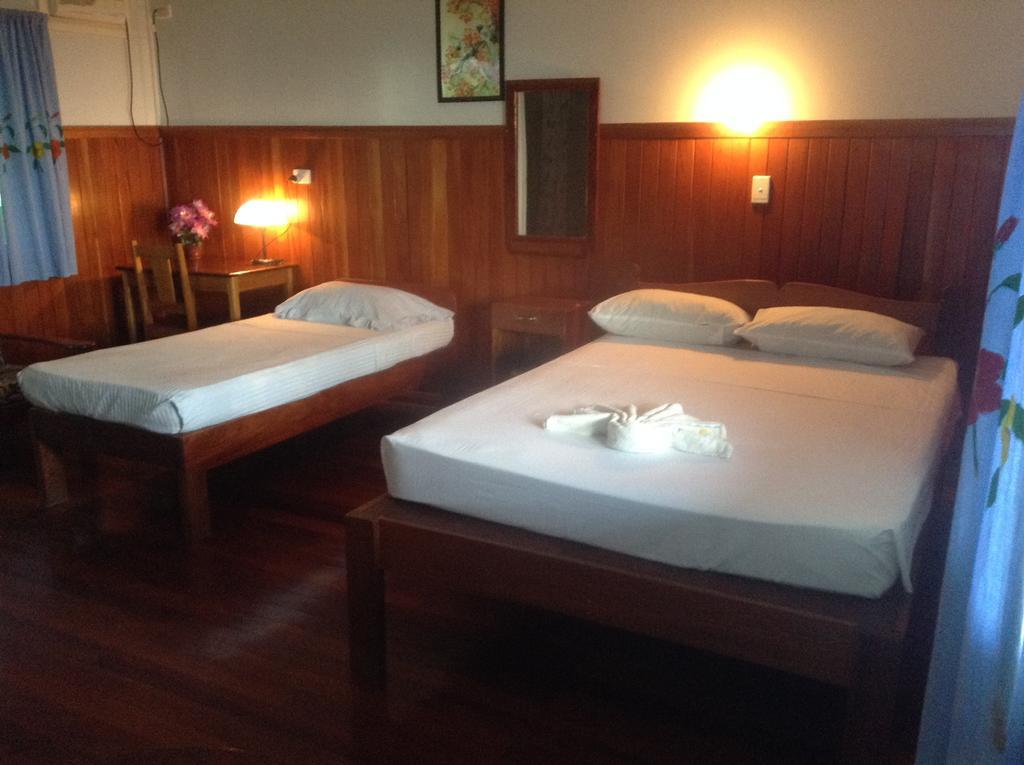 Rekona Lodge Gizo Quarto foto